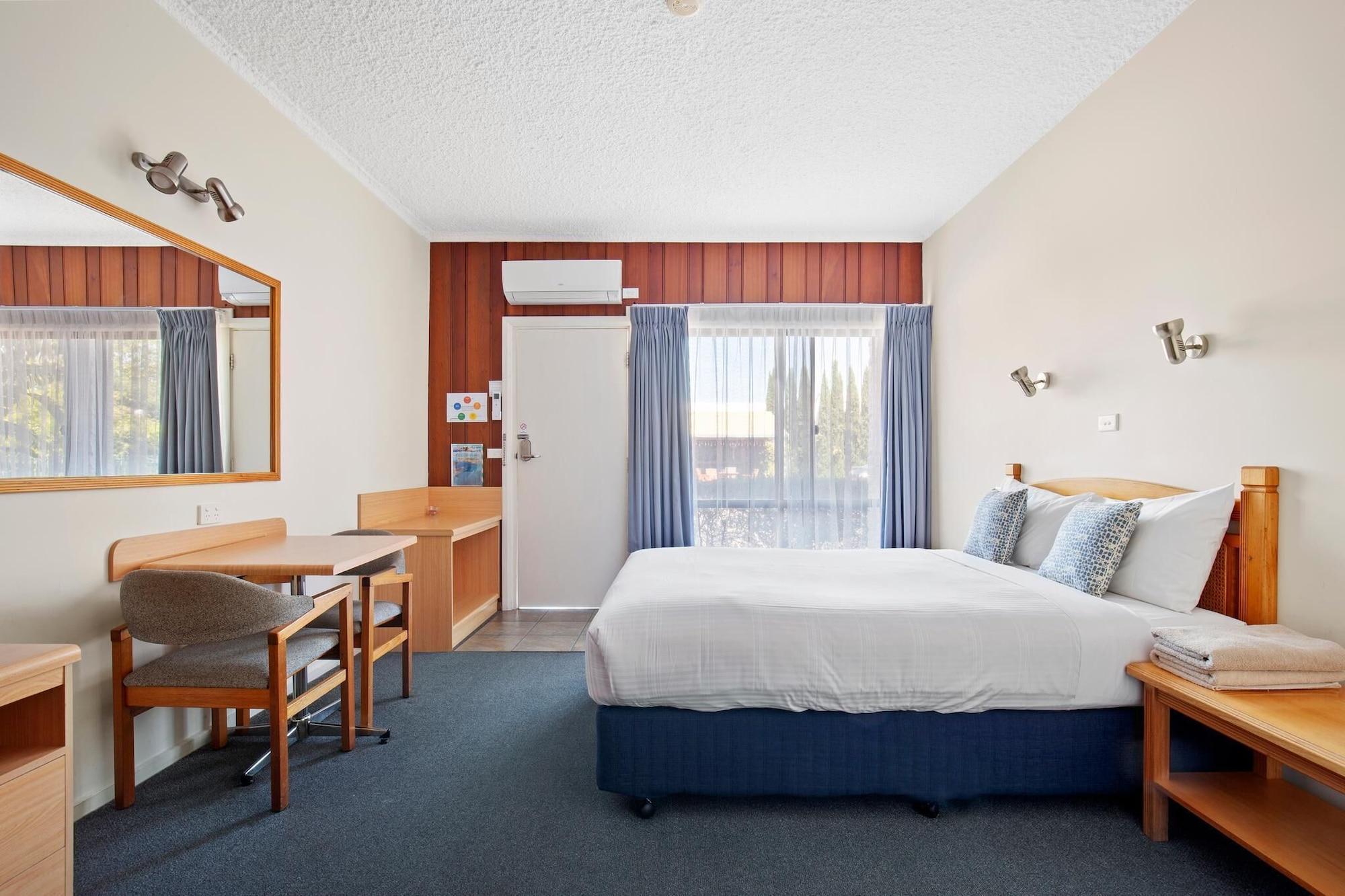 Banjo Paterson Motor Inn Lakes Entrance Eksteriør billede