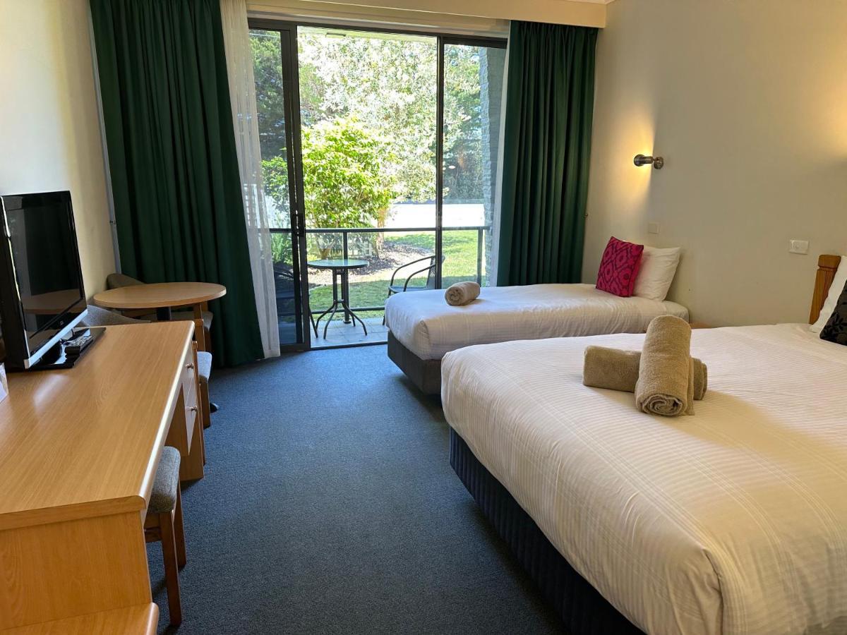 Banjo Paterson Motor Inn Lakes Entrance Eksteriør billede