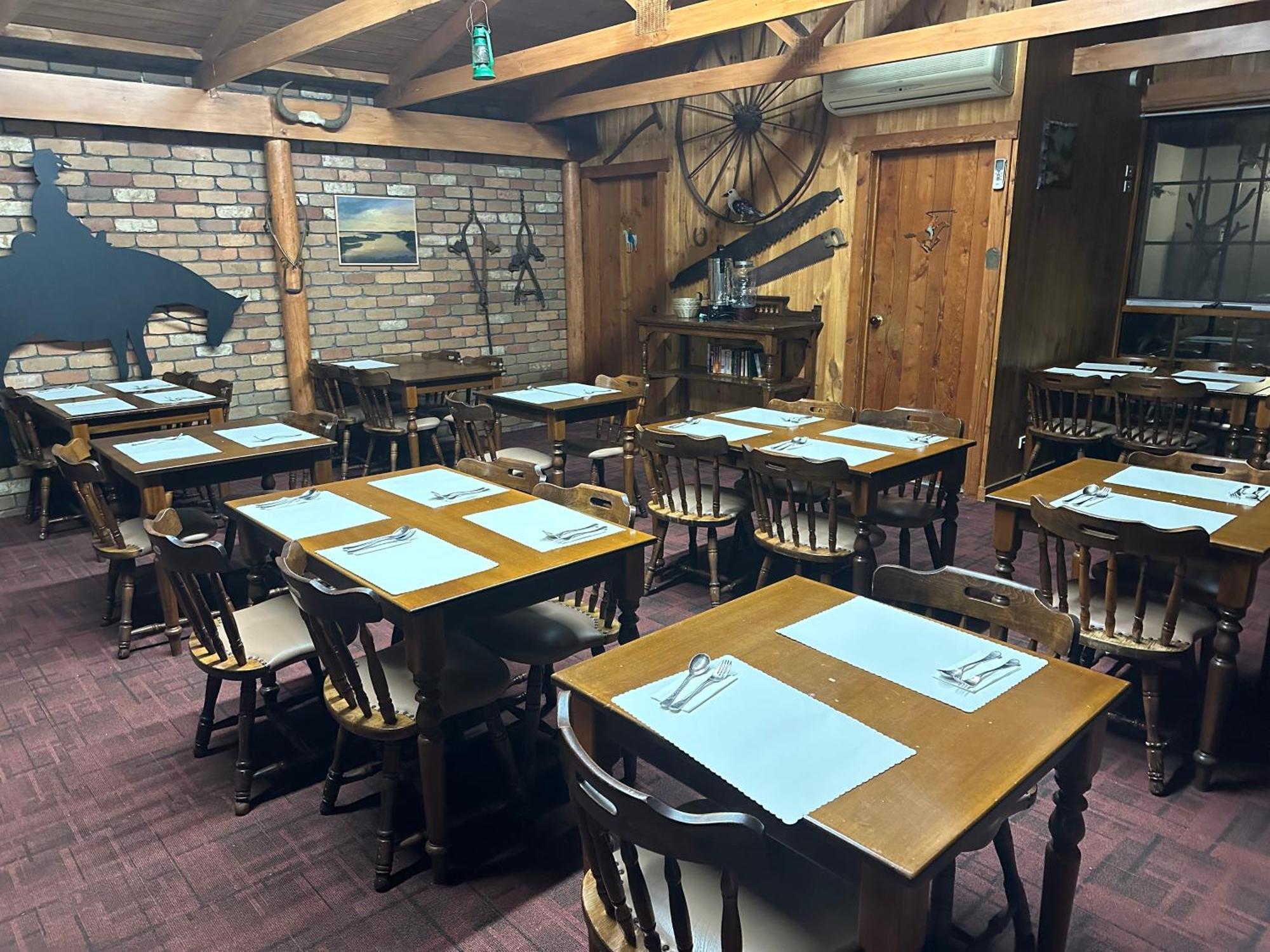 Banjo Paterson Motor Inn Lakes Entrance Eksteriør billede