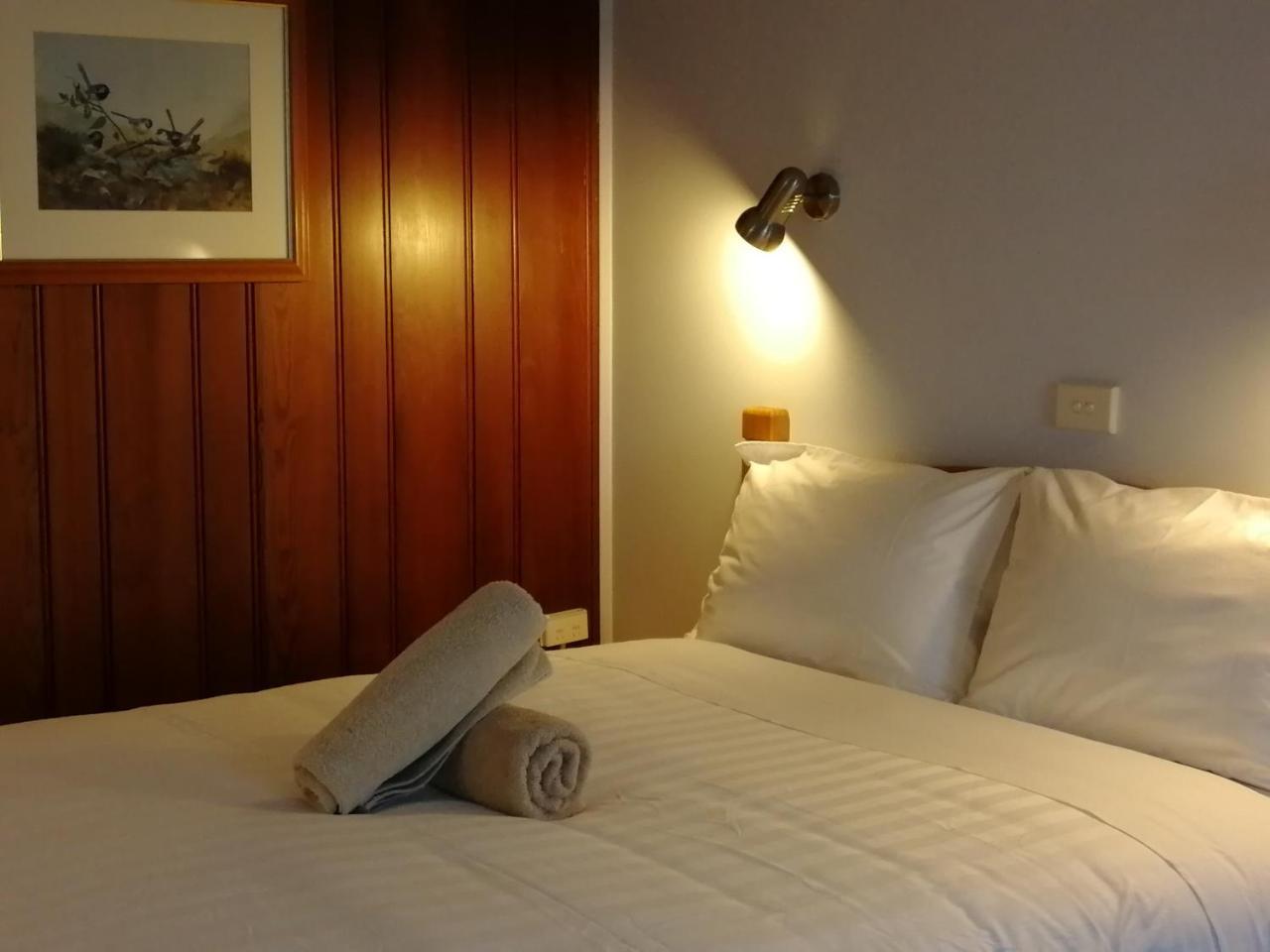 Banjo Paterson Motor Inn Lakes Entrance Eksteriør billede