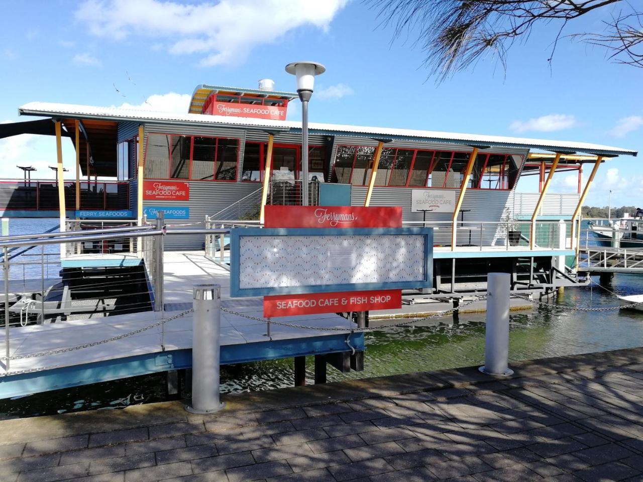 Banjo Paterson Motor Inn Lakes Entrance Eksteriør billede