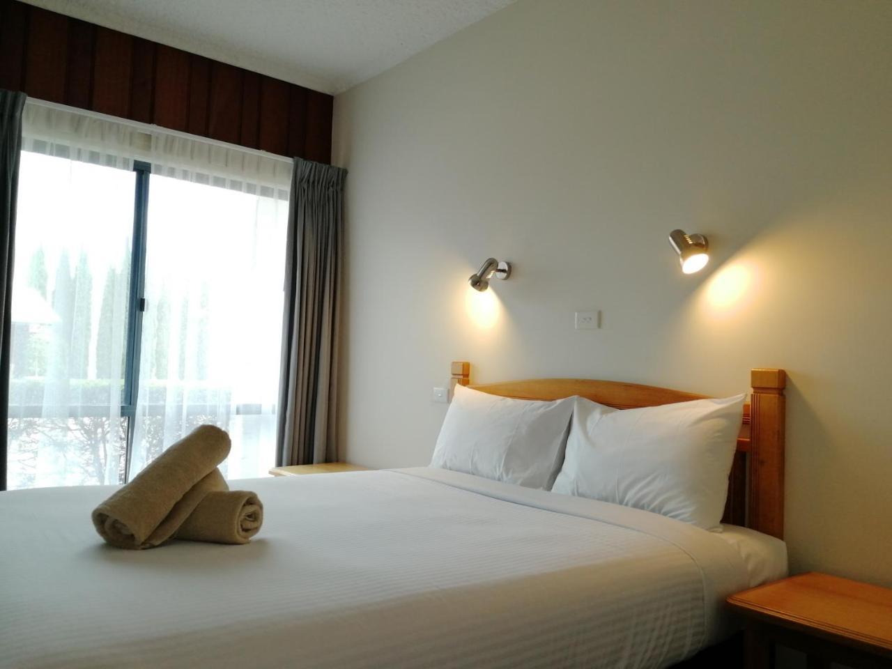 Banjo Paterson Motor Inn Lakes Entrance Eksteriør billede