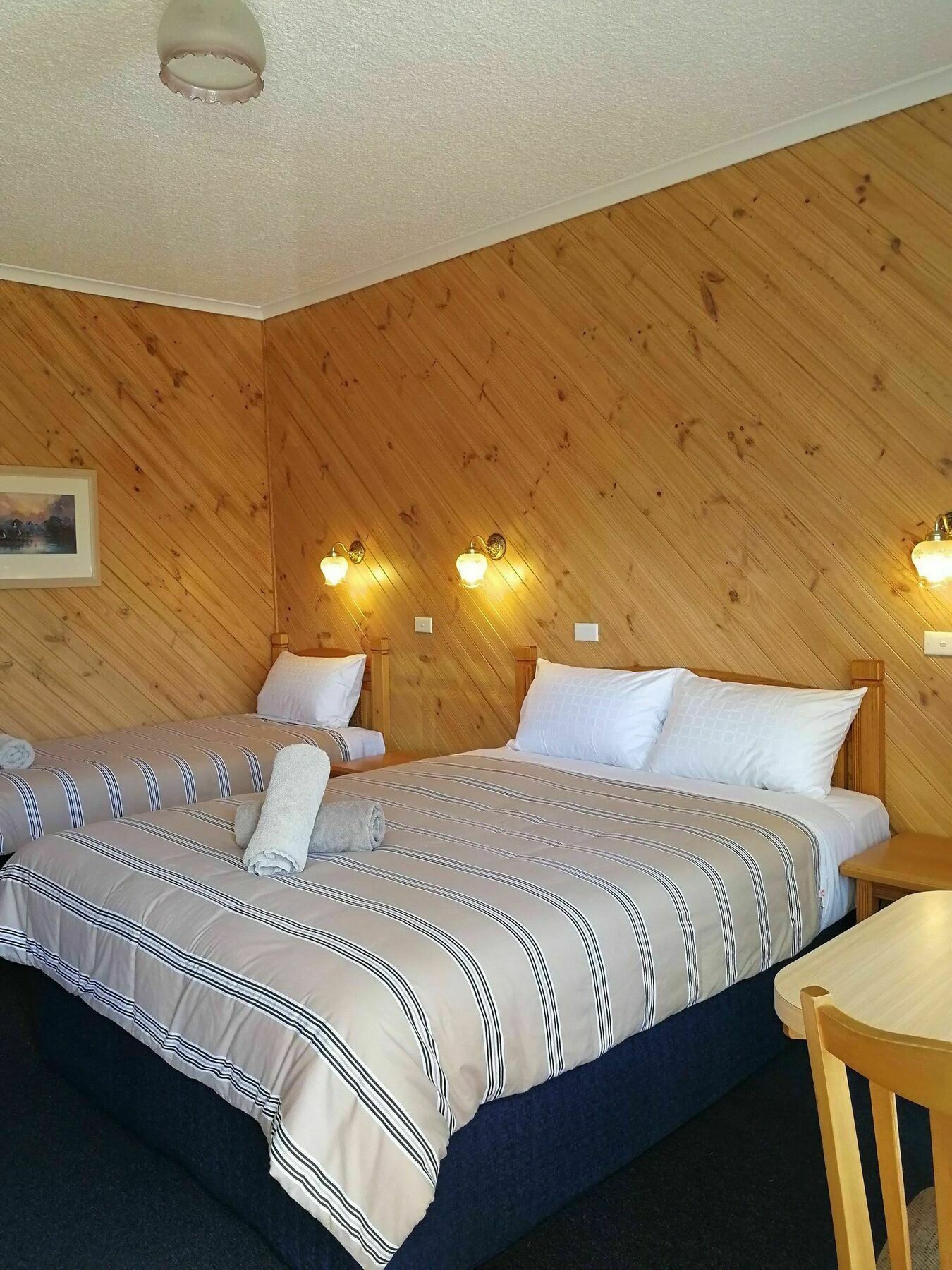 Banjo Paterson Motor Inn Lakes Entrance Eksteriør billede
