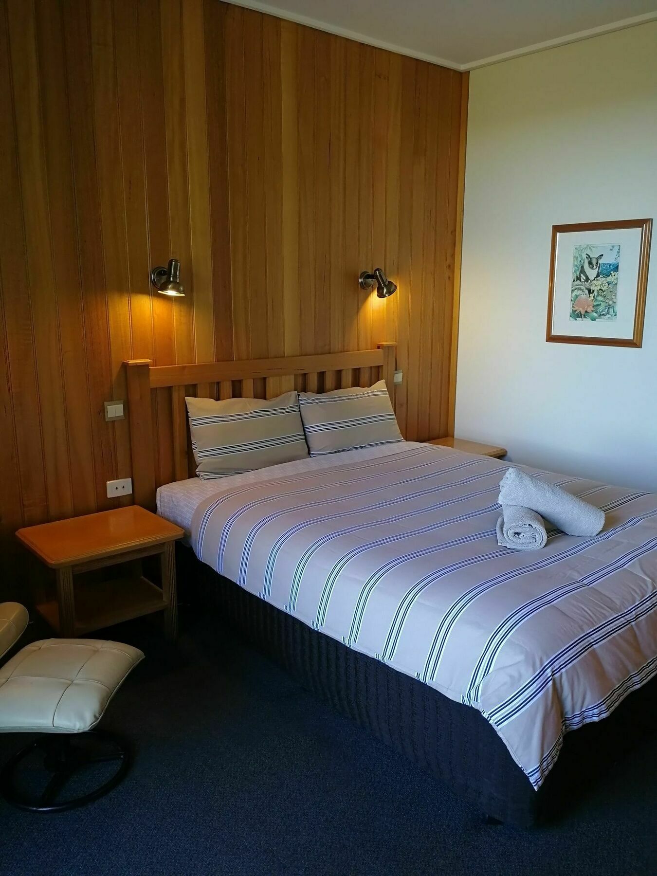 Banjo Paterson Motor Inn Lakes Entrance Eksteriør billede