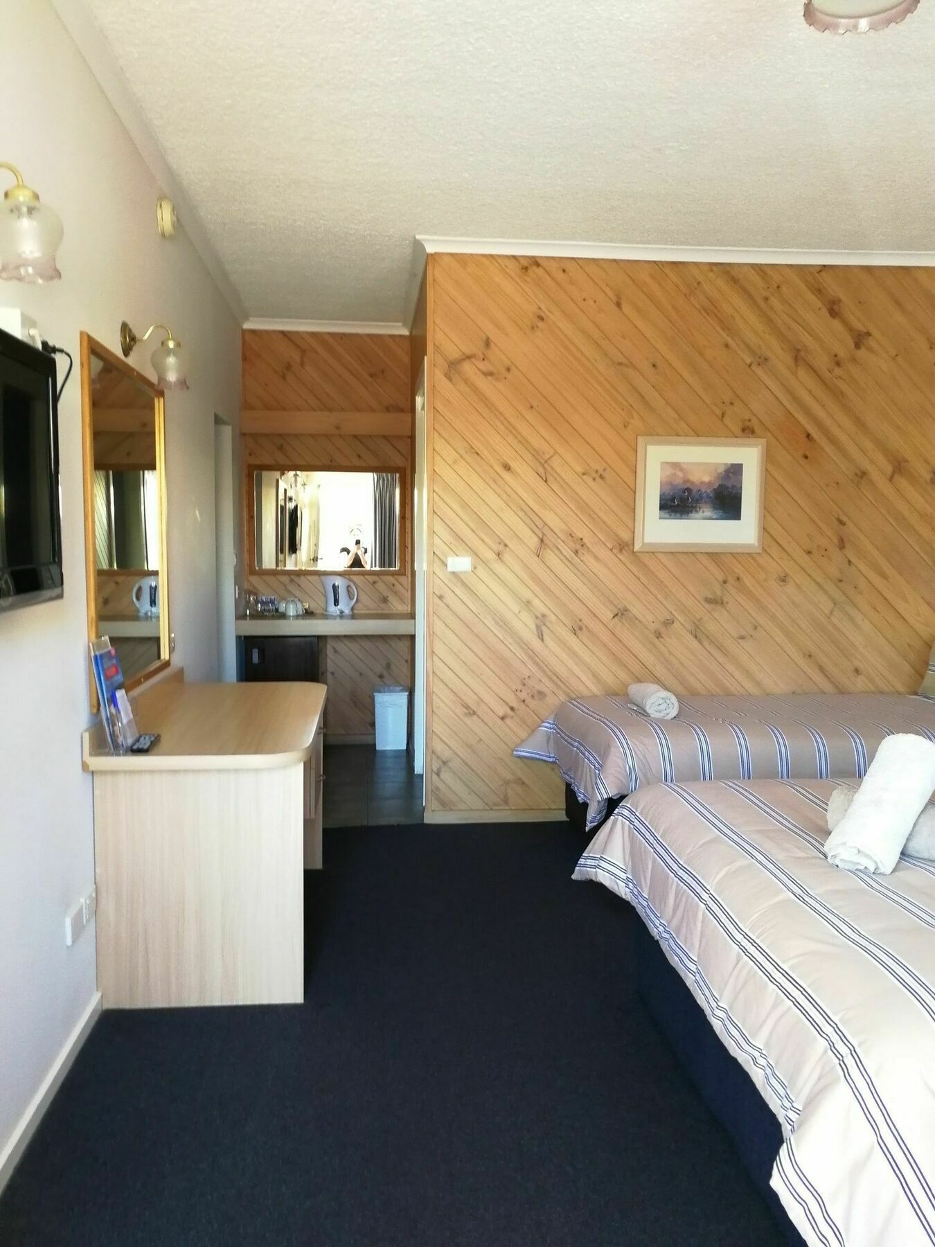 Banjo Paterson Motor Inn Lakes Entrance Eksteriør billede
