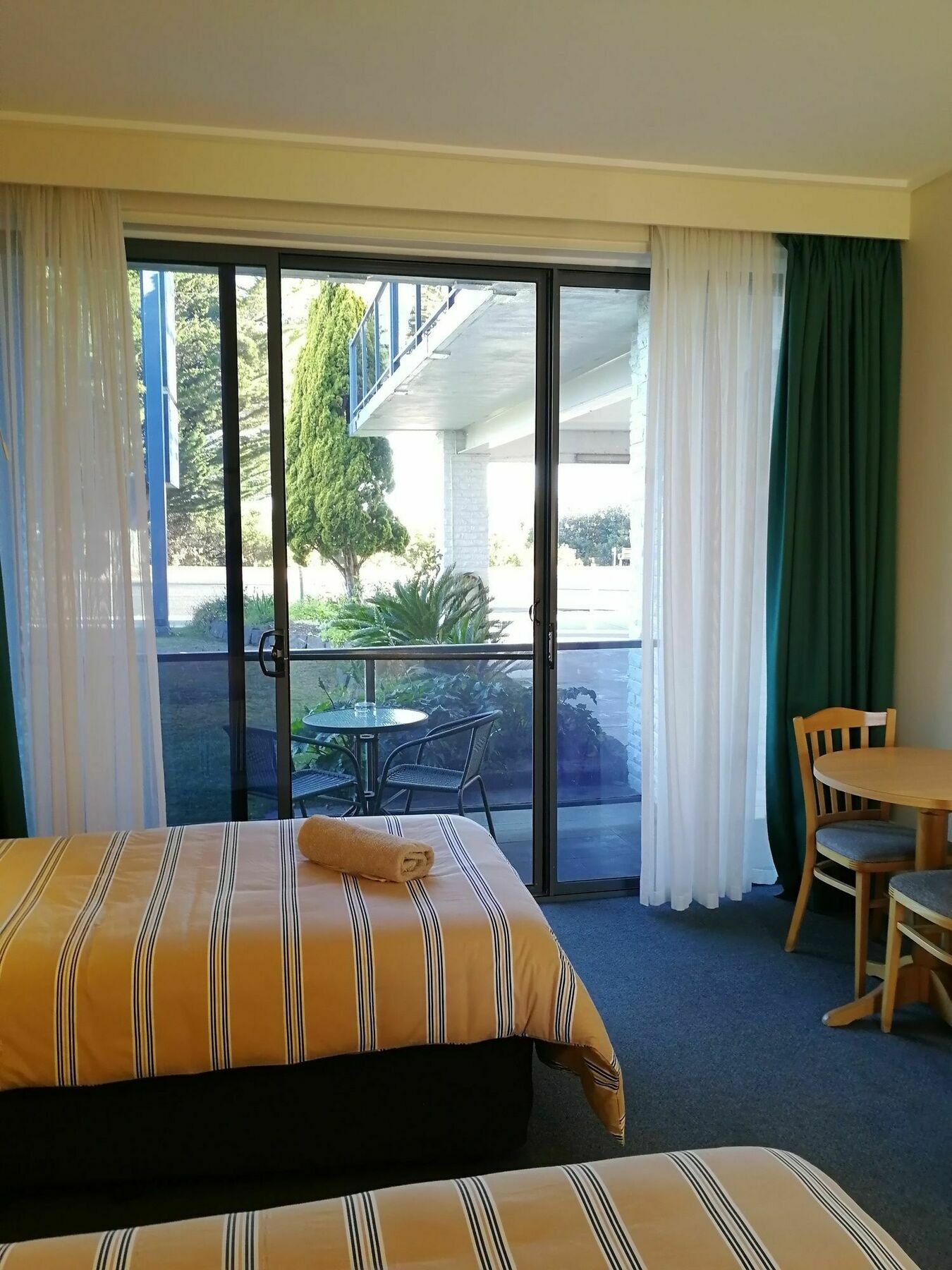 Banjo Paterson Motor Inn Lakes Entrance Eksteriør billede